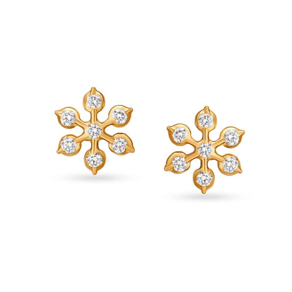 Buy Engaging Floral Diamond Stud Earrings at Best Price | Tanishq ...